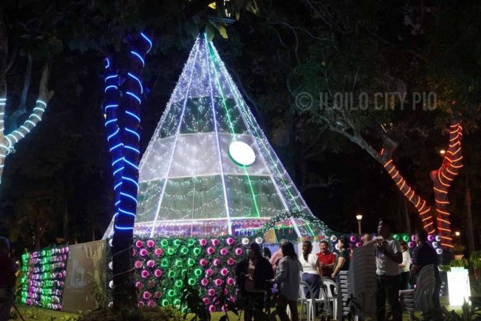 christmas_tree_pic_resized This year’s Twin Christmas Tree project is an embodiment of MORE Electric and Power Corporation’s commitment to the spirit of unity, sustainability and engagement with the vibrant community of Iloilo City. Photo shows the giant Christmas tree at Plaza Libertad. ILOILO CITY PIO PHOTO