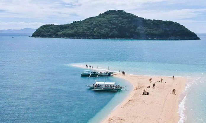 coastal_pic.JPG_resized The coastal waters around the Gigantes Islands in Carles, Iloilo are now clear of toxic red tide. ABS-CBN NEWS PHOTO