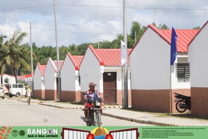 housing A total of 770 housing units were turned over to victims of Super Typhoon “Yolanda” in Barangay Lugta, Laua-an, Antique on Thursday, Dec. 14. PROVINCE OF ANTIQUE FACEBOOK PAGE
