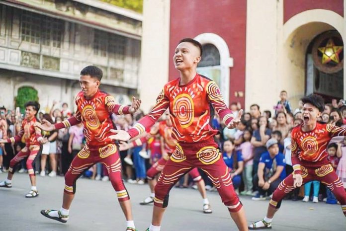 ilomination_resized Tribu Manduryaw from Mandurriao, Iloilo City gives a glimpse of their Dinagyang ILOmination 2024 performance during the Dinagyang “Pamukaw” on Dec. 16. TRIBU MANDURYAW 2024 FB PAGE