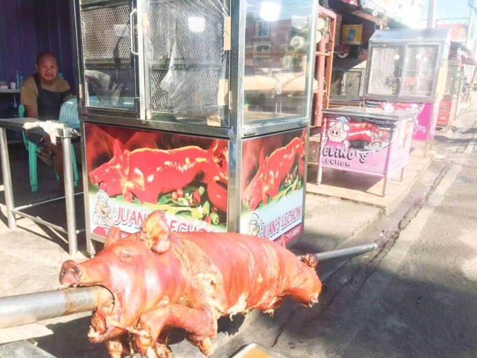 Prices of lechon being sold in Bacolod City saw an increase days leading to Christmas and New Year. BOMBO RADYO BACOLOD