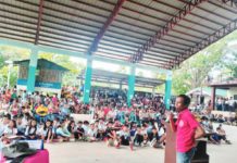 Defensor to look into the ‘mining activity’ on Pan de Azucar Residents and officials of Barangay Tambaliza, Concepcion, Iloilo attend the public hearing on mining exploration on Pan de Azucar Island on Wednesday, Nov. 29. DYRI RMN ILOILO PHOTO
