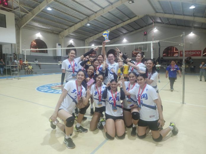 sports bacolod Members of Bacolod Tay Tung High School Thunderbolts celebrate their 2023 Rebisco 18-and-under Volleyball League Western Visayas Qualifiers crown. PHOTO COURTESY OF JOSE MONTALBO