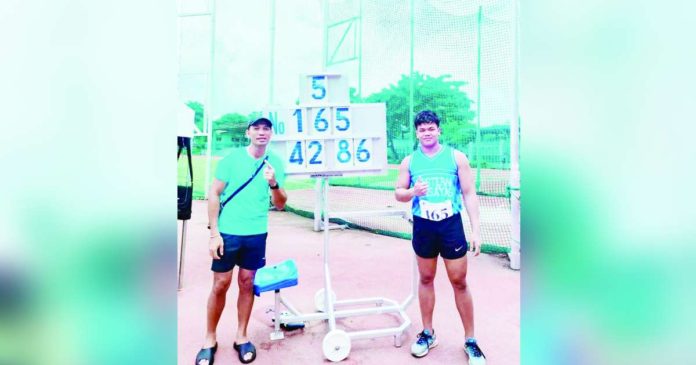 sports iloilo_superimposed Bacolodnon Airex Villanueva, representing Iloilo Province, captured a gold medal in the juniors men’s discus throw. PHOTO COURTESY OF ADDY ARCA