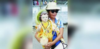 Celeste Tiokson from Camarines Sur embarked on a heartfelt pilgrimage to Iloilo City to pray for the recovery of a loved one undergoing dialysis. AJ PALCULLO/PN