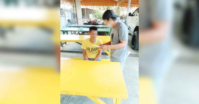 inmate An inmate at the Bureau of Jail Management and Penology in Jaro, Iloilo City was served with three arrest warrants on Tuesday, Jan. 9. PRO-6 PHOTO