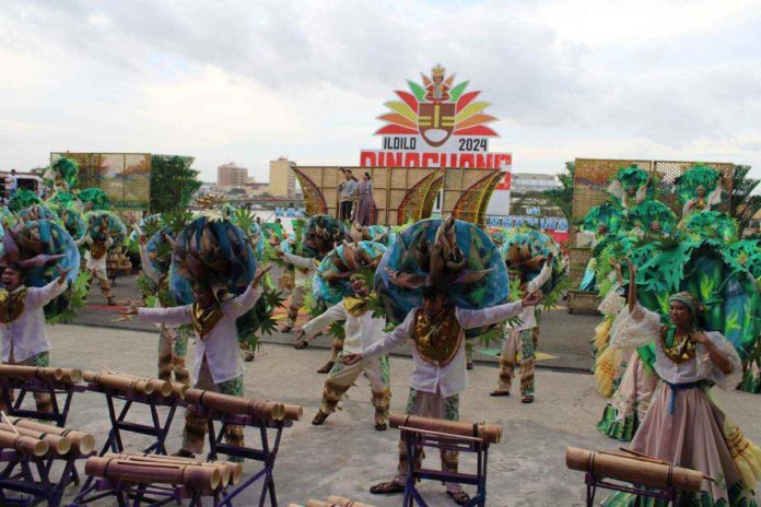 Tultugan_pic_resized Tultugan Festival from Maasin, Iloilo emerged as champion in the Kasadyahan sa Kabanwahanan 2024. The festival offers a tribute to tultugan, a native bamboo percussion instrument used for communication and creating music in Maasin. AJ PALCULLO/PN