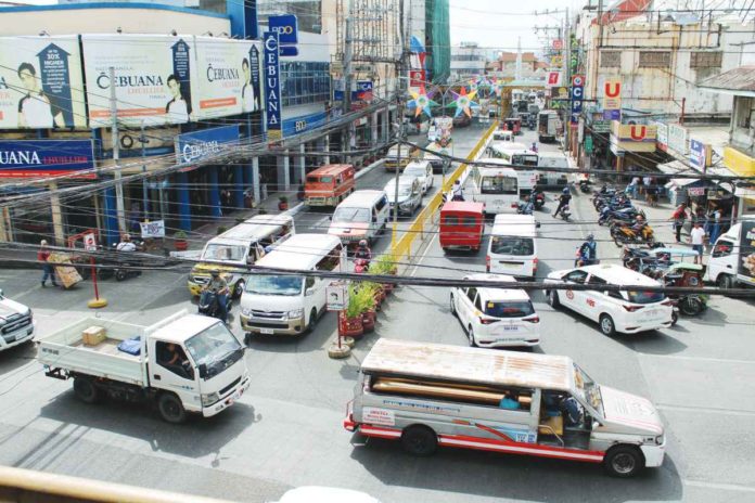 front_pic_2.JPG_resized The Land Transportation Franchising and Regulatory Board says old or traditional jeepneys can continue operations as long as they are deemed road-worthy. But old units must be replaced with modernized ones within 27 months following the Dec. 31, 2023 consolidation deadline. AJ PALCULLO/PN
