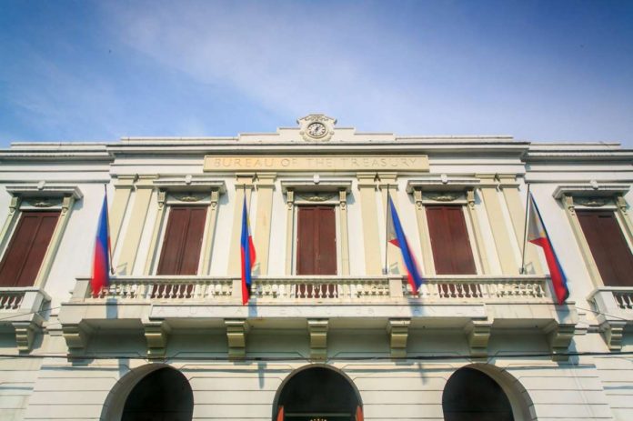 govt_debt_resized The Bureau of the Treasury says the state borrowed P171.09 billion onshore through its regular sale of debt securities such as Treasury bonds and Treasury bills in November 2023. PHOTO COURTESY OF INQUIRER.NET