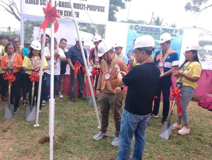 groundbreaking_resized Gov. Arthur Defensor Jr. and Provincial Population Office head Atty. Ruel Von Superio, together with Mayor Darwin Bajada of San Dionisio led the groundbreaking ceremony of a leveled-up version of the teen center building at Nicomedes R. Tubar Sr. National High School. I CHANNEL MULTIMEDIA PRODUCTION PHOTO