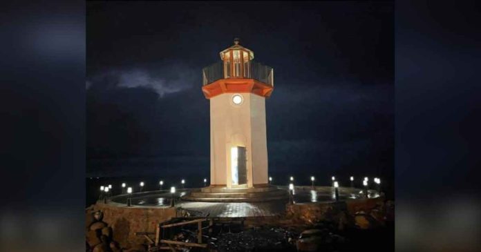 parola Cadiz City’s new “parola” beautifully exudes at night, attracting people. Beyond this, it sets a welcoming light for potential investors to come and invest in the city. BILIS CADIZ