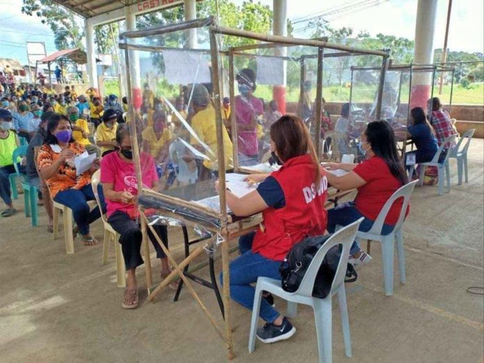 social_pension_resized The Department of Social Welfare and Development has started releasing the social pension of indigent senior citizens across Western Visayas this January.