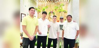 Crispin John Cansino (second from left) formally signs his contract with Iloilo United Royals on Friday. PHOTO COURTESY OF ILOILO UNITED ROYALS