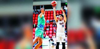 Meralco Bolts’ Kier John Quinto pulls up for a three-pointer. PBA PHOTO