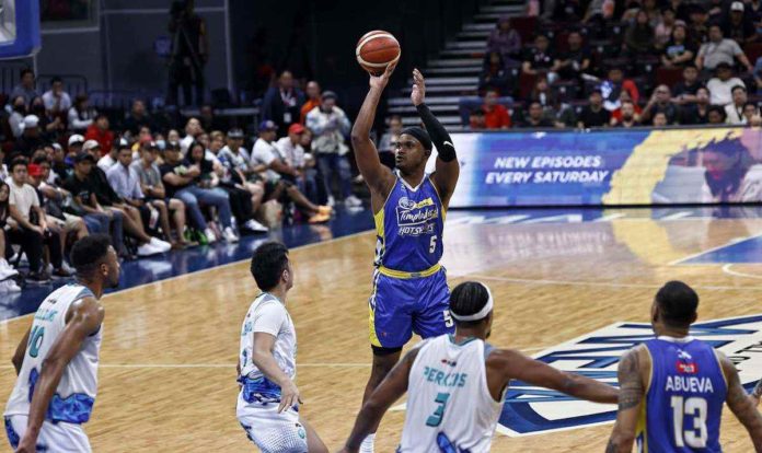 sports_magnolia_resized Magnolia Chicken Timplados Hotshots’ Abu Tratter pulls up for a basket. PBA PHOTO