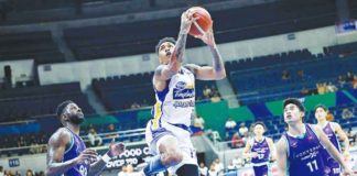 Magnolia Chicken Timplados Hotshots’ game against Meralco Bolts in Iloilo City on Saturday night will be a good opportunity for Calvin Abueva to get his basketball groove back. PBA PHOTO
