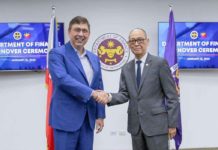 Diokno turns over DOF post to Recto Former Finance secretary Benjamin Diokno officially turns over the Department of Finance leadership to newly appointed Finance secretary Ralph Recto in a ceremony in Manila on Monday, Jan. 15. The turnover ceremony was followed by a series of briefings for Recto, led by the heads of DOF offices. DOF PHOTO