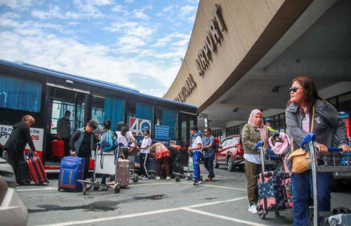 MIAA_resized Travelers arrive at the Ninoy Aquino International Airport Terminal 1 in Pasay City. JONATHAN CELLONA/ABS-CBN NEWS PHOTO