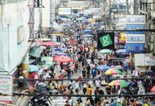Spike in typhoid cases across Iloilo triggers health advisory People walk along a street market in Quiapo, Manila. Quiapo is known as the “Old Downtown of Manila.” REUTERS/ELOISA LOPEZ/FILE PHOTO