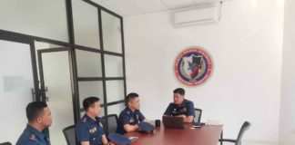 Regional Maritime Unit 6 chief Colonel Ervin Glenn Provido (2nd from right) rendered a courtesy call to Coast Guard District-Western Visayas chief Captain Weniel Azcuna (rigtmost) on Feb. 14. During the meeting, both Commanders discussed the coordination between units in intensifying Maritime Law Enforcement Operations, particularly against illegal drugs. MARITIME PULIS ILOILOCITY RMU VI / FACEBOOK