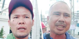 Drivers Arnel Dela Peña and Joebert Gallentes worry that if the traditional jeepney phase-out proceeds, it would affect their families especially their children’s education. AJ PALCULLO/PN