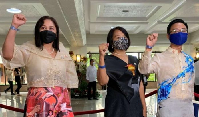 makabayan_resized Representatives Arlene Brosas (Gabriela), France Castro (ACT Teachers), and Raoul Manuel during the State of the Nation Address. INQUIRER FILE PHOTO
