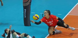 Petro Gazz Angels’ Brooke Van Sickle tries to save the ball during their match against Cignal HD Spikers in the finals of the 2024 Philippine National Volleyball Federation Champions League. PNVF PHOTO