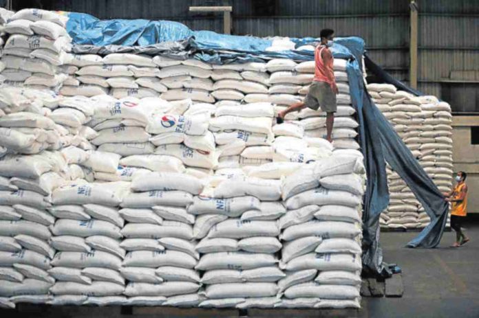 NFA_resized The House Committee on Agriculture is investigating the supposedly anomalous sale of old National Food Authority rice stocks to private traders at lower prices and without bidding. INQUIRER FILE PHOTO