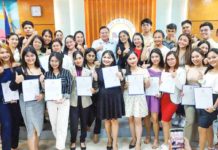 The Iloilo City Government’s Uswag Scholarship Program has so far benefitted 27,389 scholars. Launched in 2010, this initiative has aided young Ilonggos pursue their academic goals and achieve their dreams. ILOILO CITY MAYOR’S OFFICE PHOTO