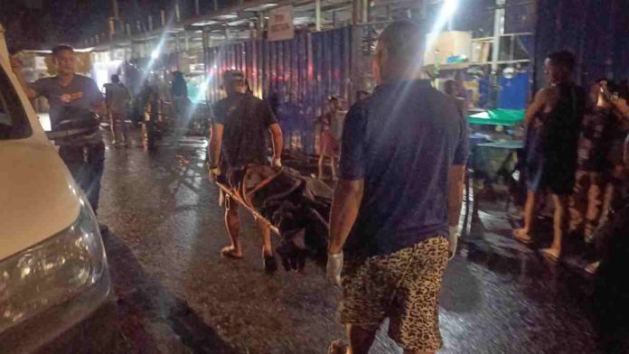 bathhouse_resized A stall attendant at Iloilo Terminal Market in Iloilo City was found dead inside a bathhouse on Saturday night, March 23. K5 NEWS FM ILOILO 88.7 PHOTO / FACEBOOK