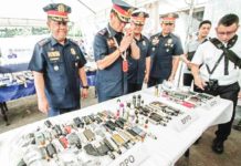 The Department of Trade and Industry is the agency responsible for regulating vapes and other new tobacco products. File photo shows vapes confiscated across the Central Visayas following a verbal order by then President Rodrigo Duterte banning vapes. RAPPLER PHOTO