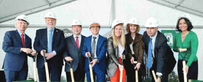 doubledragon_1.JPG_resized DoubleDragon chairman Edgar Injap Sia II, Hotel101 CEO Hannah Yulo-Luccini and DoubleDragon co-chairman Tony Tan Caktiong lead the groundbreaking ceremony for the 680-room Hotel101-Madrid in Valdebebas, Madrid, Spain.