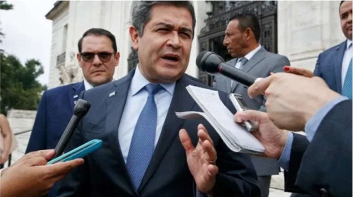 Juan Orlando Hernández, the ex-president of Honduras, is not the first ex-Latin American head of state to be convicted of a drug-related crime in the US. REUTERS