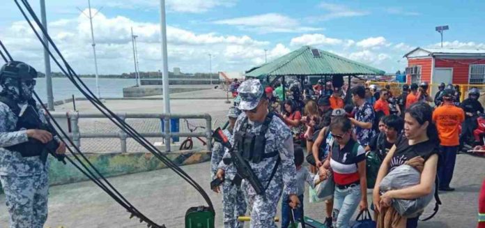 passengers_pic_resized The Philippine Coast Guard (PCG) in Iloilo monitored 8,770 outbound and 6,341 inbound passengers across all ports in the city and province of Iloilo on Good Friday, March 29. PCG-ILOILO PHOTO