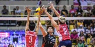 Chery Tiggo Crossovers’ Czarina Carandang attempts to score against the defense of Creamline Cool Smashers’ Lorie Lyn Bernardo and Diana Carlos. PVL PHOTO