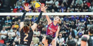 Choco Mucho Flying Titans’ Cherry Ann Rondina smashes the ball towards a Cignal HD Spikers’ defender. PHOTO COURTESY OF PVL
