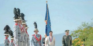 The Armed Forces of the Philippines reiterates its commitment to professionalism, loyalty to the Constitution, and strict adherence to the Chain of Command amid calls for the military to withdraw its support from President Ferdinand Marcos Jr. Photo shows the President with Armed Forces’ Chief of Staff General Romeo Brawner Jr. during the recent Araw ng Kagitingan in Bataan.