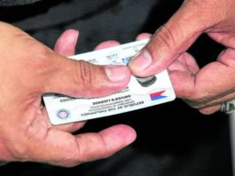 The Land Transportation Office in Aklan reminds motorists that driver’s licenses that expired from April 1 to August 31, 2023 and from April 1 to 30, 2024 should be renewed from April 15 to 30, 2024 to avoid fines. INQUIRER PHOTO/LYN RILLON