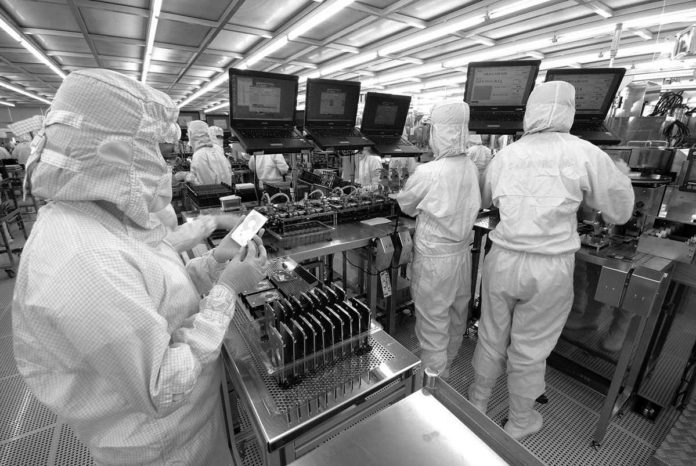 PH_growth_resized An economist from the ASEAN+3 Macroeconomic Research Office says the electronic industry in the Philippines is expected to do well this 2024. INDUSTRY.GOV.PH PHOTO