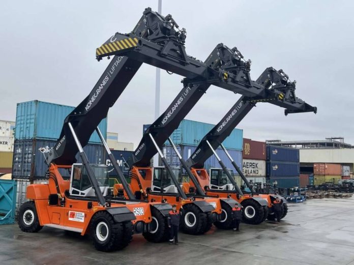 VCT_Reach_Stackers_resized New reach stackers are set to arrive at the Visayas Container Terminal in Iloilo City as part of its ongoing modernization program.