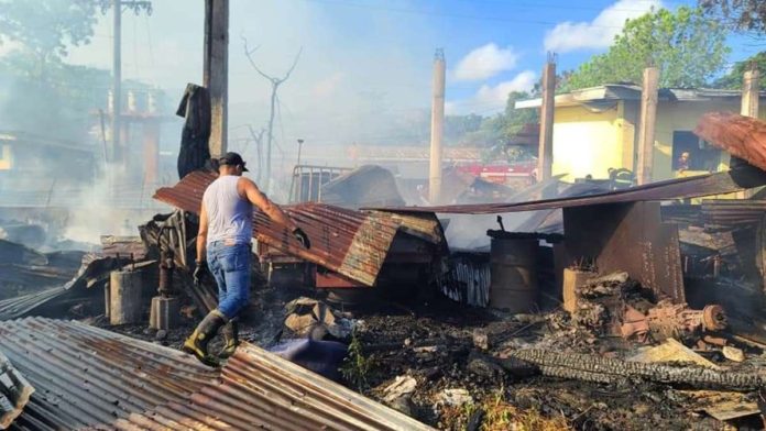 WV_fires_resized A fire destroyed the stockroom of a hardware store in Barangay Aquino Nobleza West, Janiuay, Iloilo on April 11, 2024. DYRI RMN ILOILO/FACEBOOK PHOTO