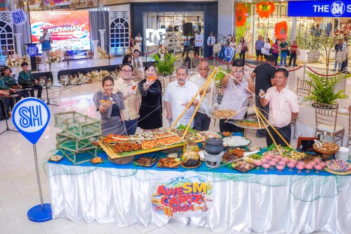 capiztahan From left, 1st District Board Members Trina Almalbis – Ignacio, Jose Fulgencio ‘Pepe’ Del Rosario, SM City Roxas Mall Manager Hazel Grace T. Sy, Capiz Governor Fredenil ‘Oto’ Castro, Capiz Vice Governor Jaime ‘Mitang’ Magbanua, and Capiz Provincial Tourism and Cultural Affairs Officer Alphonsus Tesoro.