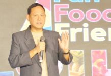 Defensor named outstanding provincial chief executive Defensor. Balita Halin sa Kapitolyo FB Photo