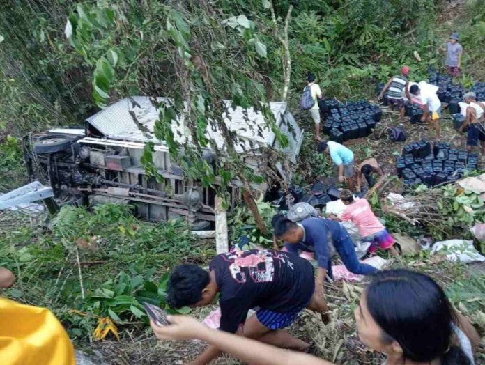 A loaded delivery van reportedly malfunctioned while taking an uphill trek in Madalag, Aklan, causing it to fall off into a ravine on Tuesday afternoon, April 9. BOYET ZAMORA REBUSTES