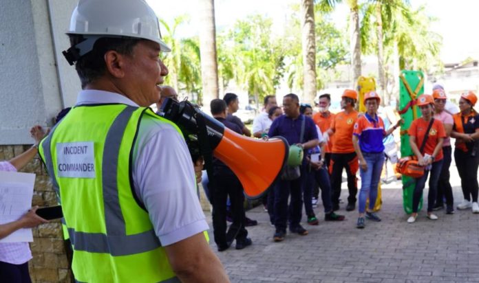 disaster drill The Iloilo Provincial Disaster Risk Reduction and Management Office (PDRRMO) recently joined the national simultaneous earthquake drill at the provincial capitol. PDRRMO is set to organize a skills Olympics to assess the capabilities of emergency responders. BALITA HALIN SA KAPITOLYO