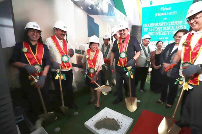 groundbreaking_resized First Lady Atty. Louise Araneta-Marcos and Speaker Martin Romualdez lead the groundbreaking ceremony of the P3.2 billion worth 15-storey WVSU Medical Arts and Multi-Specialty Tower at the West Visayas State University Medical Center on Luna Street, La Paz, Iloilo City. Marcos and Romualdez are joined by several local leaders from the city and province of Iloilo, and officers from various government agencies.