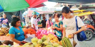 The Philippine Statistics Authority says the Food and Non-Alcoholic Beverages index, which saw an inflation rate of 5.6%, is the main factor that influenced the overall inflation uptrend in March. AJ PALCULLO/PN