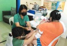 The Department of Health announced on Monday, April 8, that vaccines against pertussis may face a shortage by May. Photo shows an infant receiving free vaccination at a barangay health center. CONTRIBUTED PHOTO