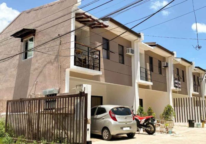 The Bangko Sentral ng Pilipinas says prices of townhouses increased by 0.9% in the fourth quarter of 2023. BOOKING.COM PHOTO