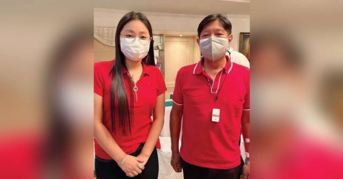 Guo_superimposed President Ferdinand “Bongbong” Marcos Jr. was pictured with Bamban, Tarlac mayor Alice Guo during the 2022 national elections campaign. On Thursday, President Marcos claimed that he does not know Guo. PHOTO FROM ALICE GUO'S FACEBOOK PAGE